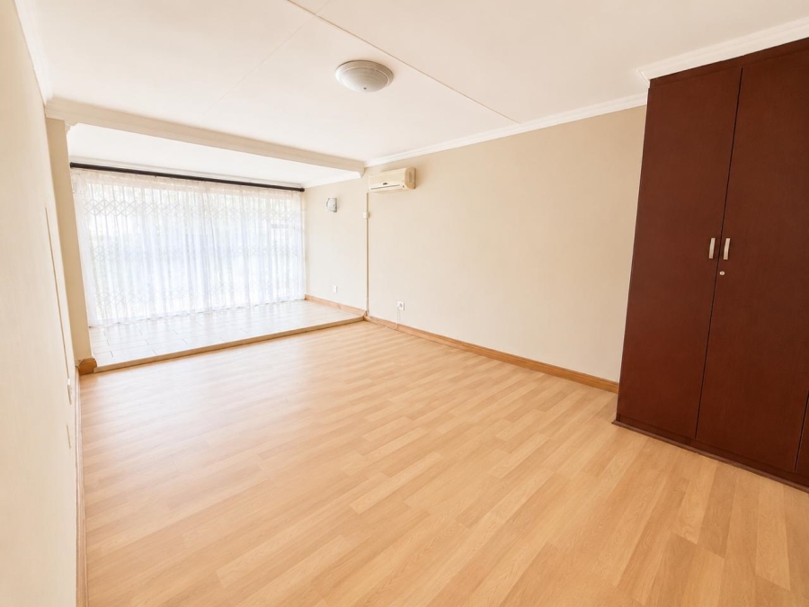 5 Bedroom Property for Sale in Sasolburg Ext 4 Free State